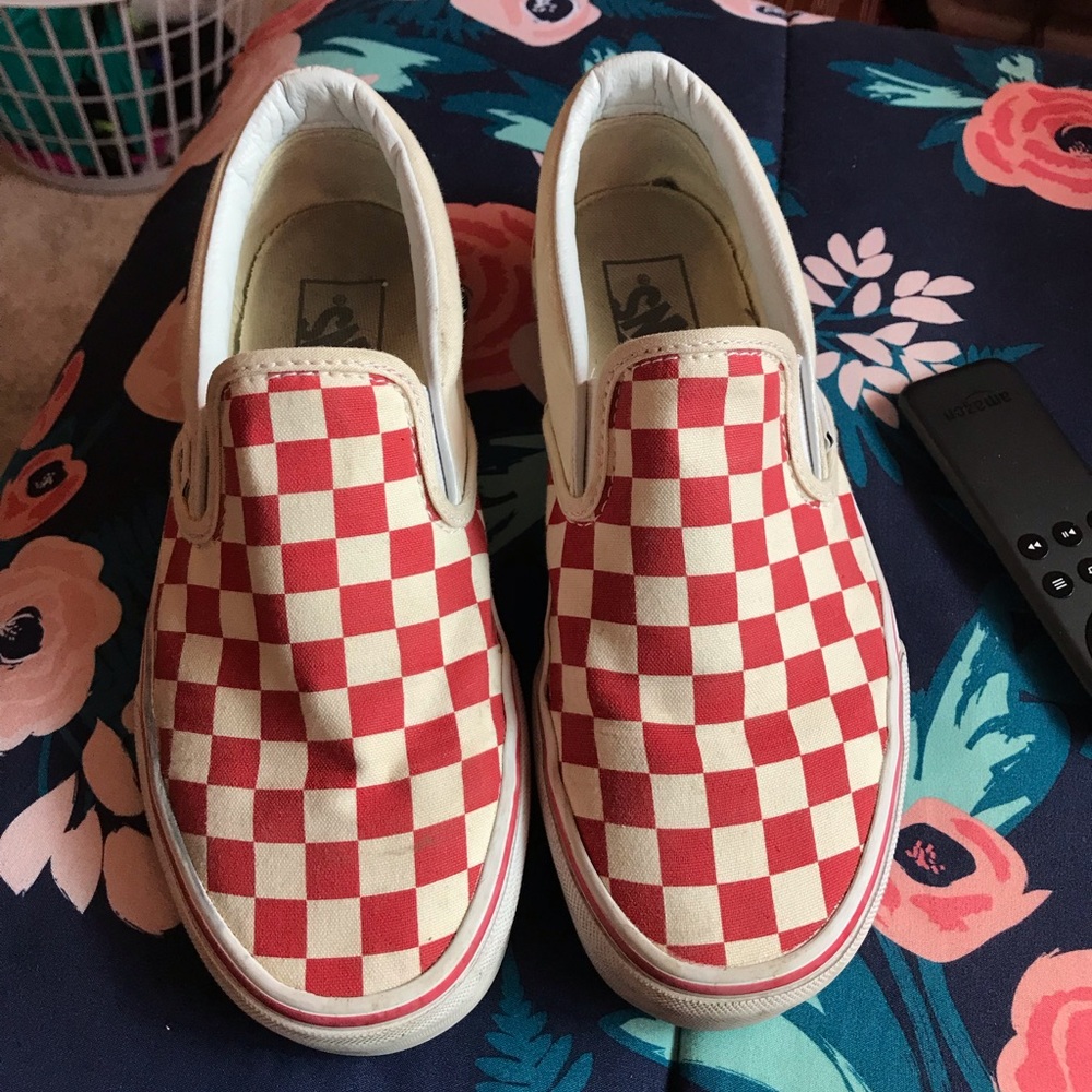 Low top white and red checkered vans